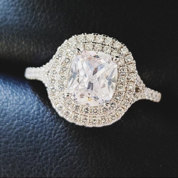 NEW Diamond 💍 Sterling Silver Engagement Ring - Picture 4 of 8